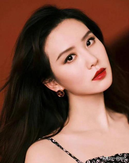 娱乐吃瓜的女明星,揭秘女明星们的幕后故事  第3张