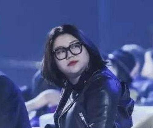 吃瓜娱乐疯子是谁,揭秘娱乐圈幕后风云人物  第2张